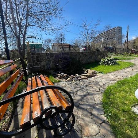 Bed and Breakfast У Михайла Truskawez Exterior foto