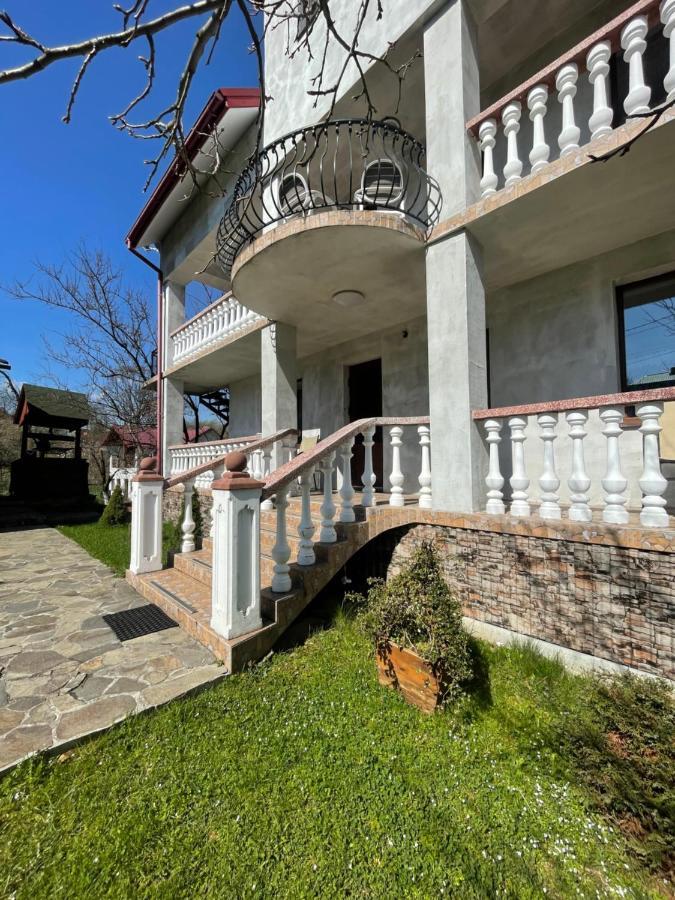 Bed and Breakfast У Михайла Truskawez Exterior foto